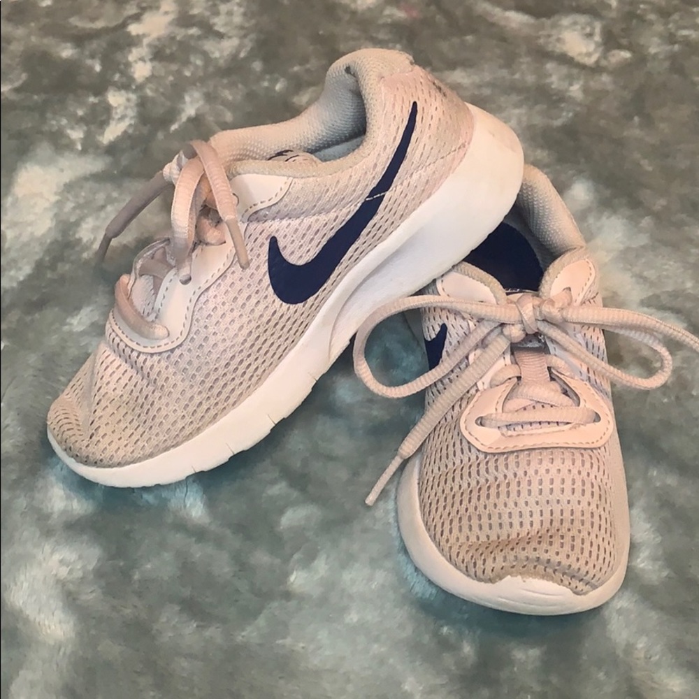 Nike kids shoes